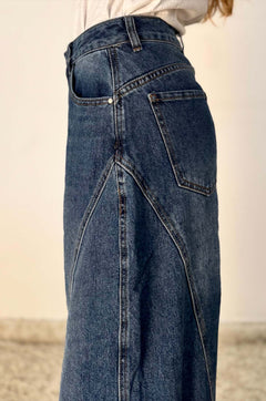 Jeans a Palloncino con Inserto Laterale