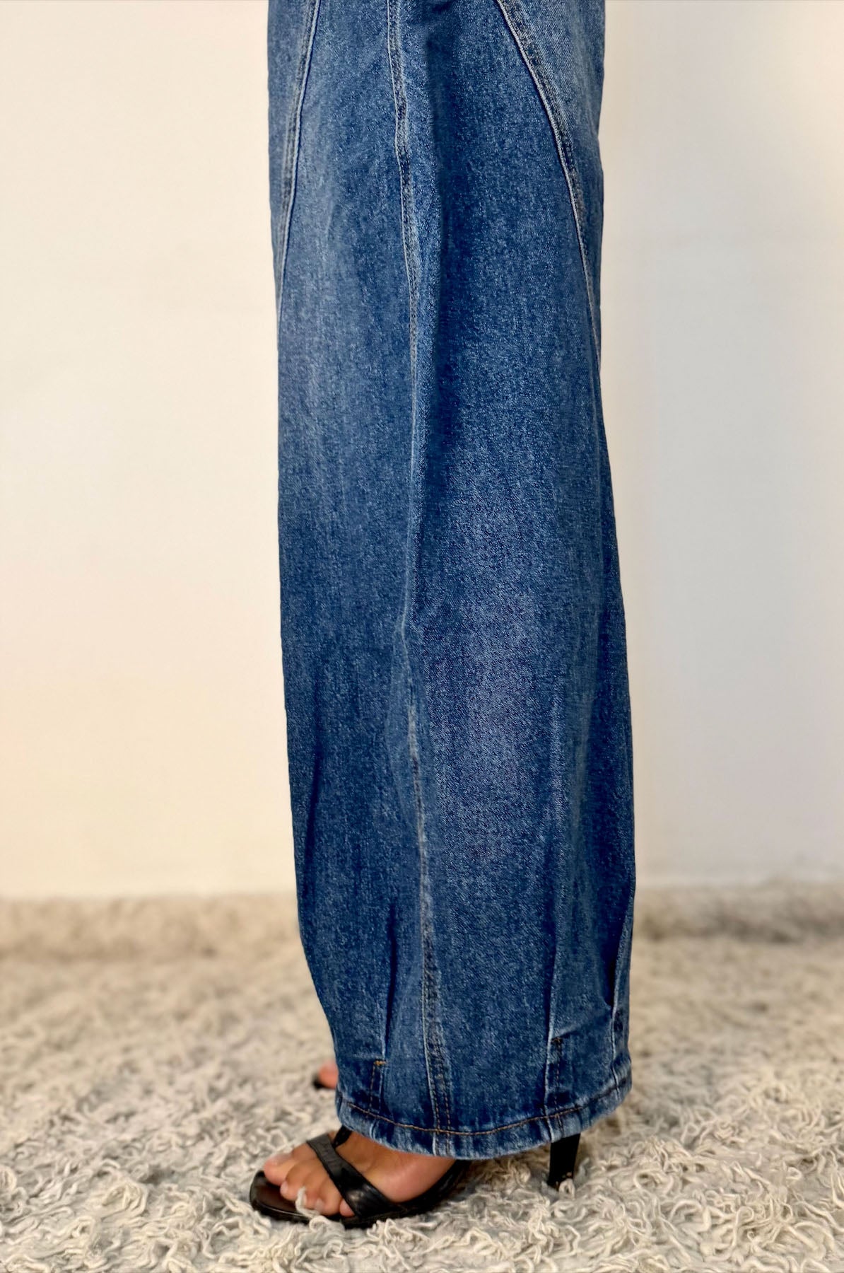 Jeans a Palloncino con Inserto Laterale