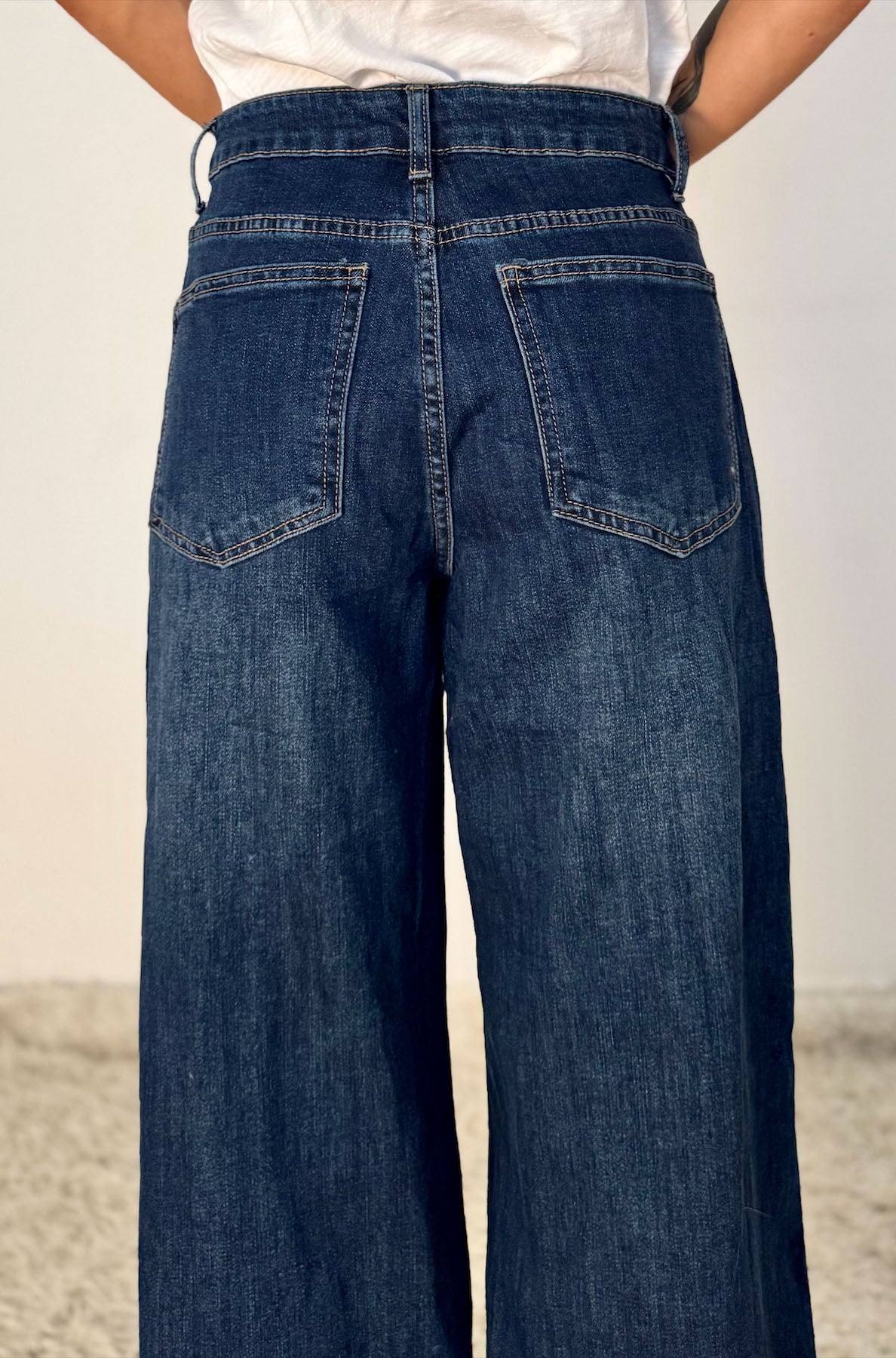 Jeans Oversize con Pinces